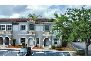 14003 SW 49th St 10, Hollywood, FL 33027 Sold 10/25/24