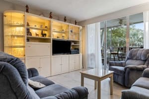 2999 NW 48th Ave 348, Lauderdale Lakes, FL 33313 Sold 08/09/24