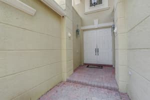 8996 Alexandra Cir, Wellington, FL 33414 Sold 09/20/24