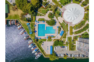 2500 E Parkview Dr 2405, Hallandale Beach, FL 33009 Sold 10/18/24