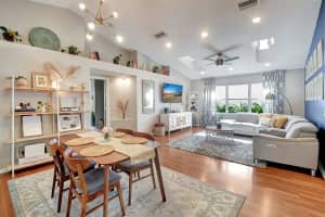 8561 Windy Cir, Boynton Beach, FL 33472 Sold 07/03/24