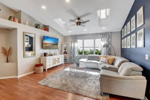 8561 Windy Cir, Boynton Beach, FL 33472 Sold 07/03/24