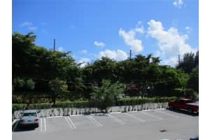 2475 W Golf Blvd 239, Pompano Beach, FL 33064 Sold 07/03/25