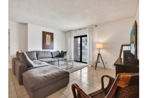 900 River Reach Dr 205, Fort Lauderdale, FL 33315 Sold 12/20/24
