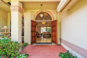 5633 NW 86th Ave, Coral Springs, FL 33067 Sold 08/06/24