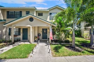 498 Westree Ln, Plantation, FL 33324 Sold 07/12/24
