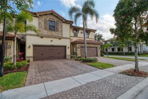 9594 Town Parc Cir 9594, Parkland, FL 33076 Sold 08/20/24