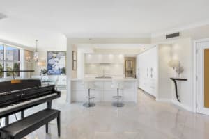 2100 N Ocean Blvd 5D, Fort Lauderdale, FL 33305 Sold 07/17/24