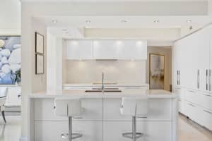 2100 N Ocean Blvd 5D, Fort Lauderdale, FL 33305 Sold 07/17/24