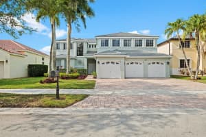 835 Heritage Dr, Weston, FL 33326 Sold 06/20/24