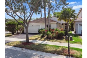 600 Stanton Dr, Weston, FL 33326 Sold 06/10/24
