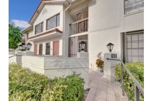 9704 E Sills Dr. 102, Boynton Beach, FL 33437 Sold 10/17/24