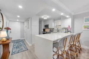 2309 S Cypress Bend Dr 211D, Pompano Beach, FL 33069 Sold 09/04/24