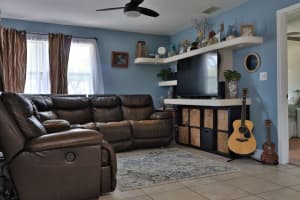 8001 NW 41st Ct, Sunrise, FL 33351 Sold 07/31/24