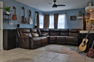 8001 NW 41st Ct, Sunrise, FL 33351 Sold 07/31/24