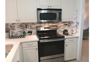 9070 Lime Bay Blvd 208, Tamarac, FL 33321 Sold 03/07/25
