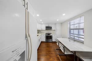 901 W Cypress Ln 104, Pompano Beach, FL 33069 Sold 02/25/25