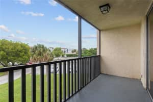 2820 Somerset Dr 305, Fort Lauderdale, FL 33311 Sold 07/17/24