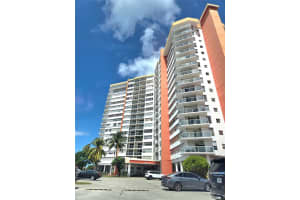 1351 NE Miami Gardens Dr #401e, North Miami Beach, FL 33179, Sold 08/22/24