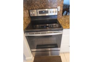 6051 NW 61st Ave 310, Tamarac, FL 33319 Sold 07/29/24