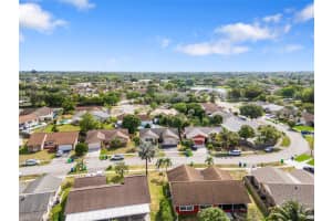 9125 NW 48th St, Sunrise, FL 33351 Sold 07/26/24