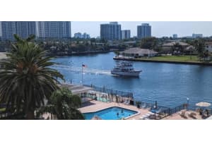 3113 S Ocean Dr 302, Hallandale Beach, FL 33009 Sold 10/11/24