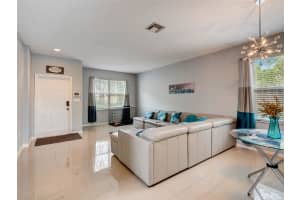 1240 SE 19th Ave, Homestead, FL 33035 Sold 06/25/24