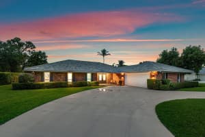 525 Muirfield Dr, Atlantis, FL 33462 Sold 10/07/24