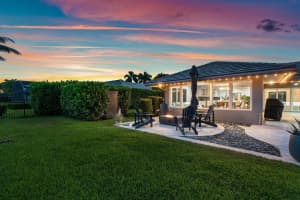 525 Muirfield Dr, Atlantis, FL 33462 Sold 10/07/24