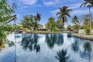 3241 NW 18th Ave, Oakland Park, FL 33309 Sold 06/17/24