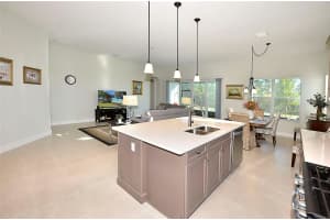 304 11th Sq, Vero Beach, FL 32962 Sold 09/10/24