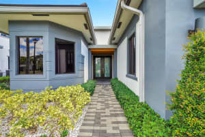 10495 Mira Vista Dr, Parkland, FL 33076 Sold 08/16/24