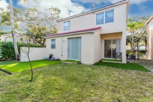 603 NW 88th Dr, Coral Springs, FL 33071 Sold 06/21/24