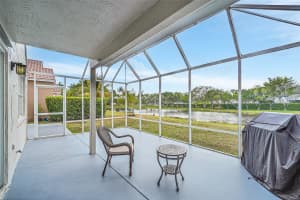 320 Somerset Way, Weston, FL 33326 Sold 07/02/24