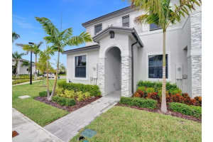 13267 SW 286th St 13267, Homestead, FL 33033 Sold 02/07/25