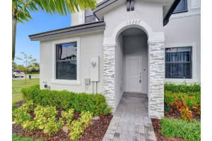 13267 SW 286th St 13267, Homestead, FL 33033 Sold 02/07/25
