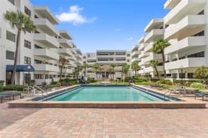 330 SE 20 Ave 307, Deerfield Beach, FL 33441 - MLS#F10441102