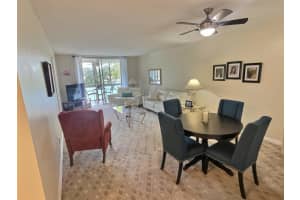 5950 Del Lago Cir 213, Sunrise, FL 33313 Sold 09/10/24
