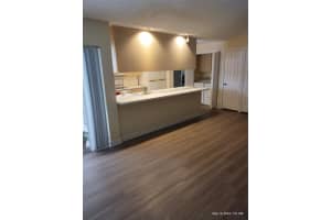 2104 Pin Oak Court, Palm Beach Gardens, FL 33410 Sold 05/30/25