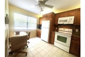 2905 Victoria Pl A2, Coconut Creek, FL 33066 Sold 01/24/25