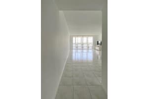 1401 NE Miami Gardens Dr 690, Miami, FL 33179 Sold 07/11/24