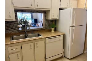 2860 Somerset Dr 114K, Lauderdale Lakes, FL 33311 Sold 08/09/24