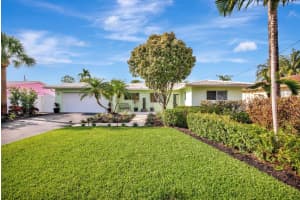 525 NE 28th Dr, Wilton Manors, FL 33334 Sold 09/30/24