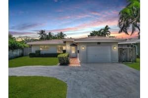 1924 NE 27th St, Wilton Manors, FL 33306, Sold 10/28/24