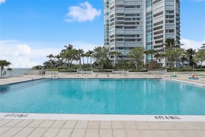 1620 S Ocean Blvd 11C, Lauderdale By The Sea, FL 33062 Sold 01/07/25