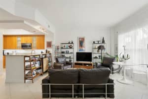 2633 NE 14th Ave 115, Wilton Manors, FL 33334 Sold 08/05/24