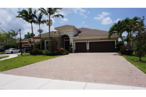 8781 Lakeview Dr, Parkland, FL 33076, Sold 09/03/24