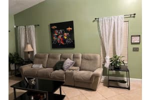 4 Erwood Pl, Boynton Beach, FL 33426 Sold 08/23/24