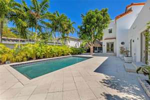 820 SE 8th St, Fort Lauderdale, FL 33316 Sold 12/04/24