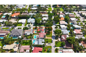 2610 NE 20th Ave, Lighthouse Point, FL 33064 Sold 02/28/25